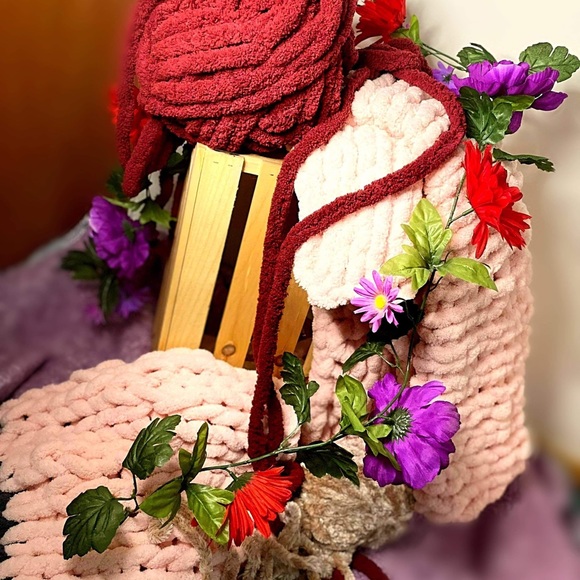 Meet your Posher, Leticia - Picture 1 of 2